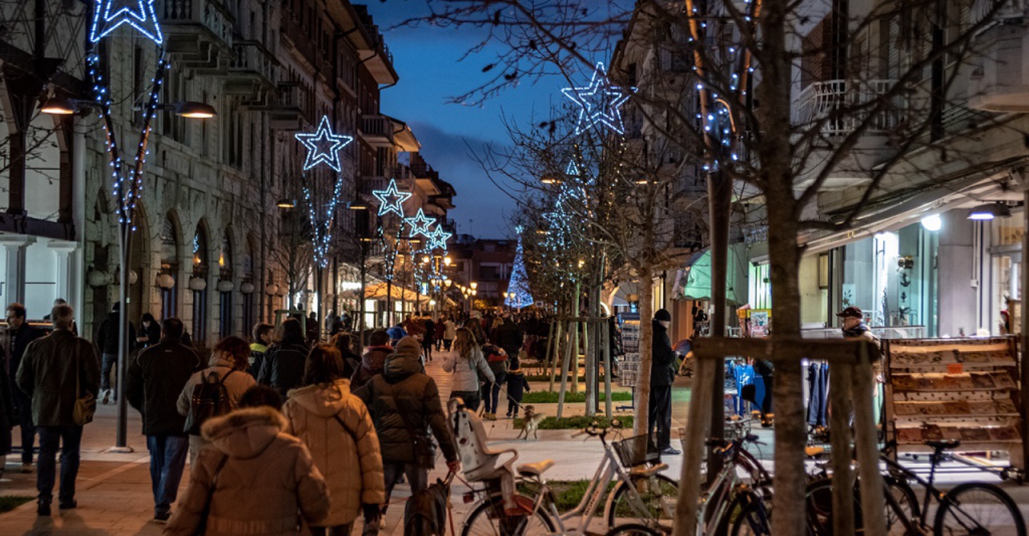 Christmas shopping in Grado