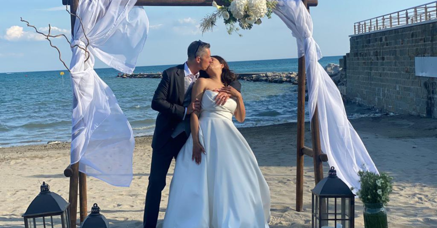 Getting married on the beach in Grado